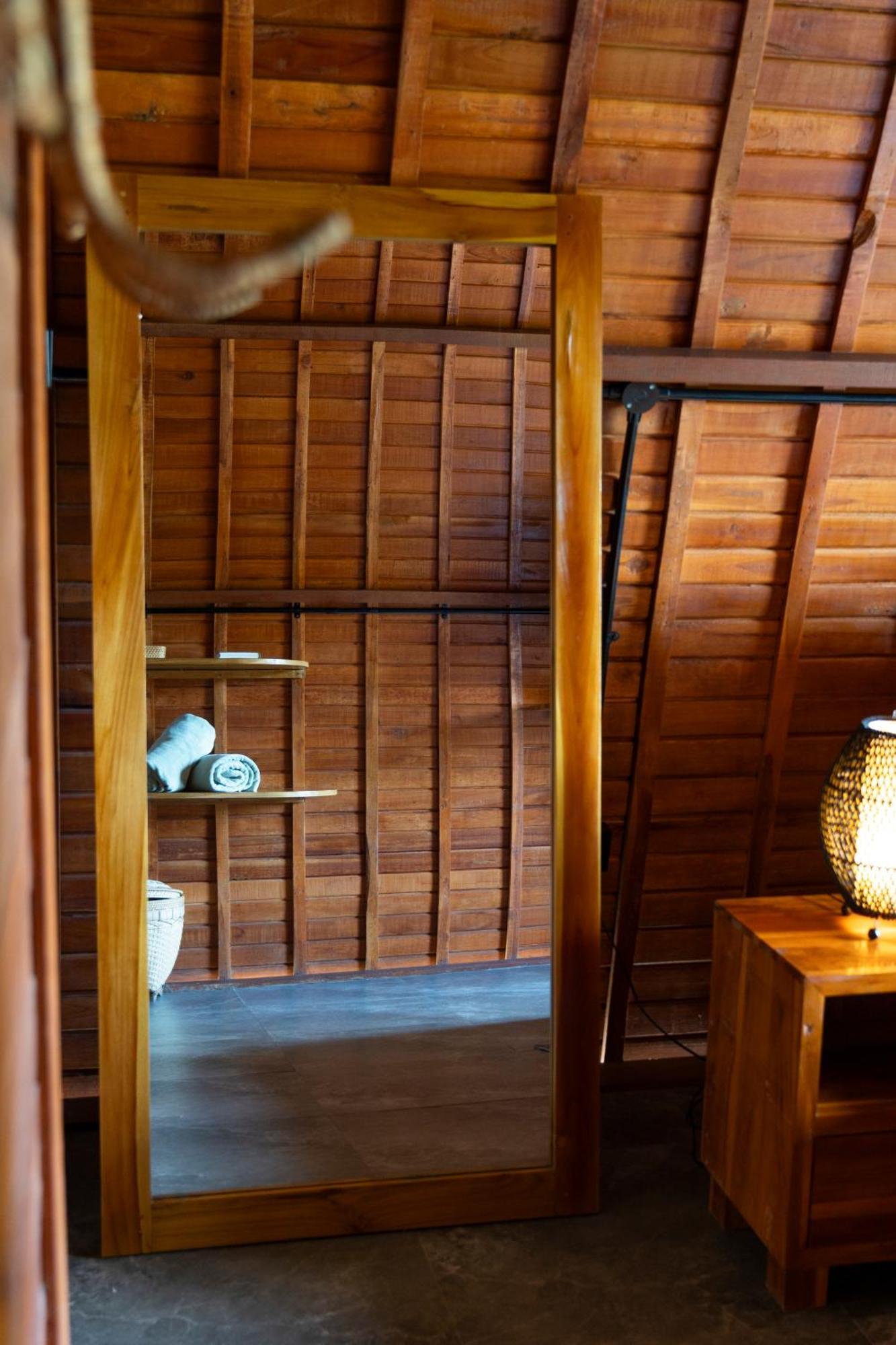 Bagus Ink Surf Camp Hostel Uluwatu Kültér fotó